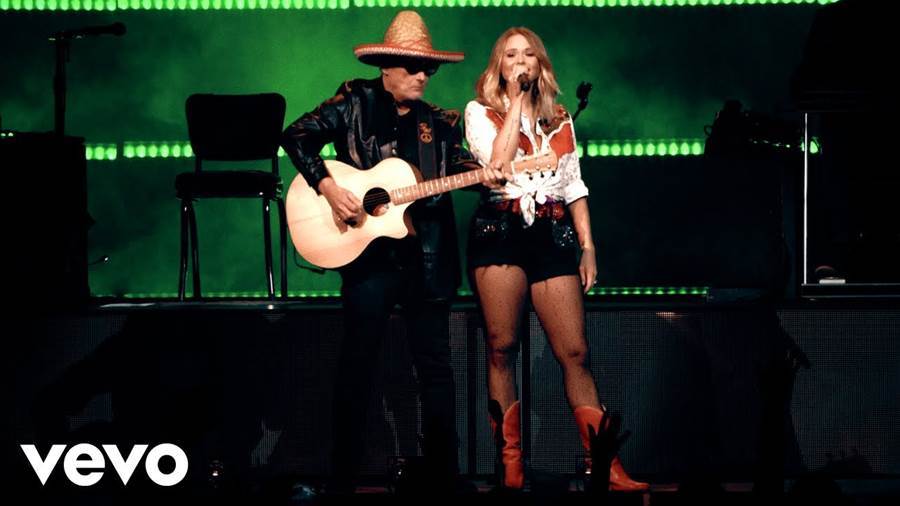 Beautiful Song! Miranda Lambert Sings Tequila Does That You Can't Miss!